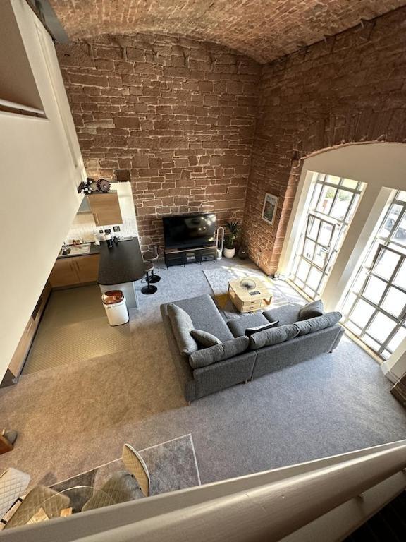 The Engine House At Dixons Chimney Near Carlisle Castle Unique Historic Apartment With 65 Inch Sky Glass And Private Parking Exterior photo